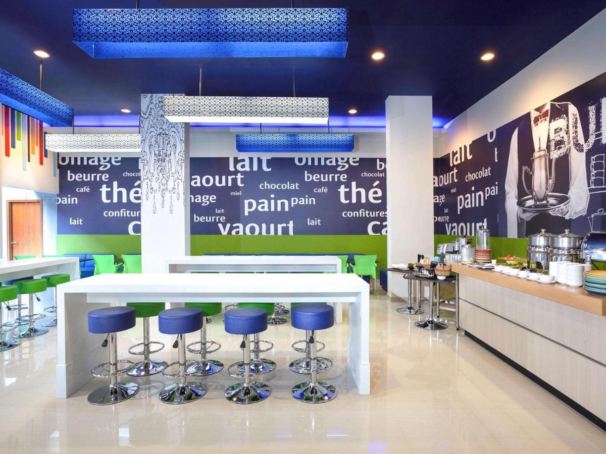 Ibis Budget Semarang Tendean Exteriör bild